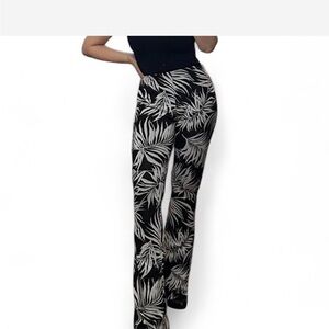 Zara Black and White Boot Cut Flare Pants